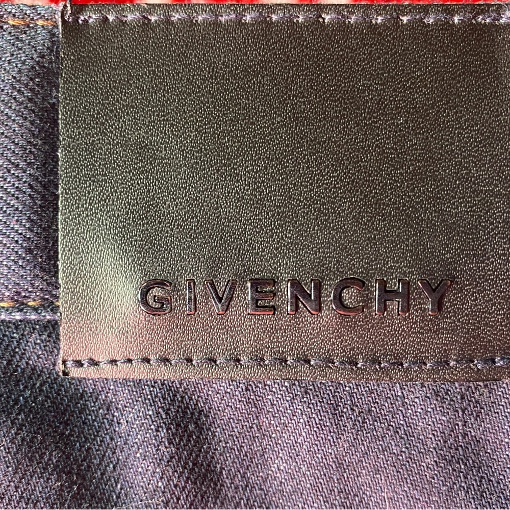 Givenchy Mens Slim Fit 36/32 dark wash denim